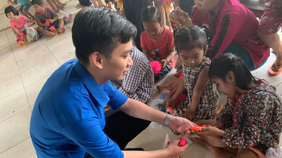 សិស្សនៃពានរង្វាន់គួរឱ្យសរសើរ
