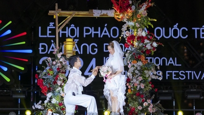 កម្មវិធីសិល្បៈពិសេស Miraculous Love