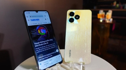 저렴한 스마트폰 realme C53 출시, 초고속 충전 지원