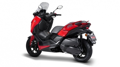 Yamaha ra mắt xe tay ga X-Max 250, giá hơn 132 triệu đồng
