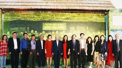 Người thầy báo chí với văn hiến Hà thành