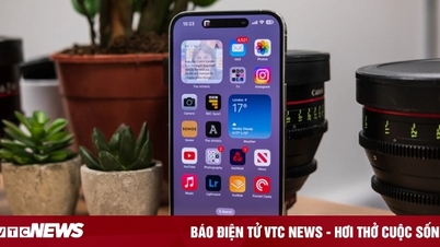 iPhone 15 Pro Max für 70 Millionen VND in Ho-Chi-Minh-Stadt mitgenommen
