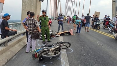 Giao thông qua cầu Rạch Miễu tê liệt vì tai nạn làm một người tử vong