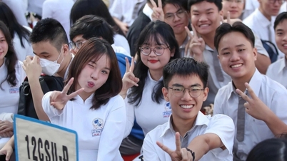 자신의 관심사에 맞는 '인기' 전공을 선택할 때, 학생들은 무엇을 염두에 두어야 할까요?