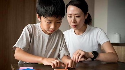 Trẻ gái ít mắc tự kỷ hơn bé trai?