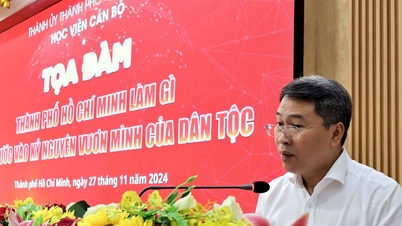 What should Ho Chi Minh City do to enter the era of national growth?