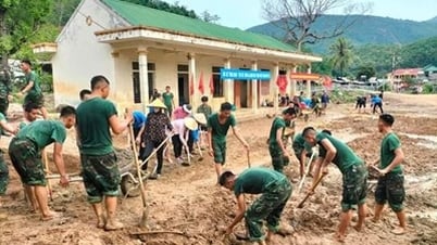 ចាប់ដៃគ្នា "រស់ឡើងវិញ" តាខេ