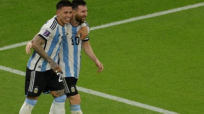 Trợ lý HLV Argentina: 'Messi cần được chơi với những tiền vệ giỏi'