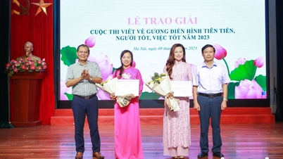 ទីក្រុង។ ទីក្រុងហាណូយផ្តល់កិត្តិយសដល់អ្នកនិពន្ធដែលបានឈ្នះរង្វាន់ក្នុងការប្រកួតសរសេរអំពីគំរូជឿនលឿន មនុស្សល្អ អំពើល្អ
