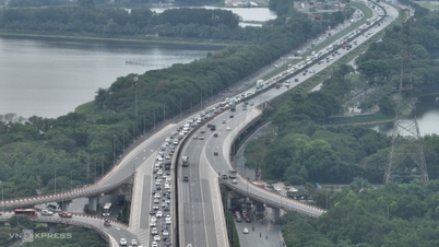 Hanoi and Ho Chi Minh City gateways are locally congested on the last day of the holiday