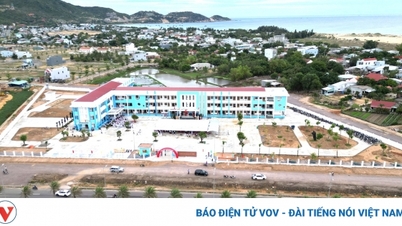 Yêu cầu kiểm điểm trách nhiệm của hiệu trưởng các trường thu tiền sai quy định