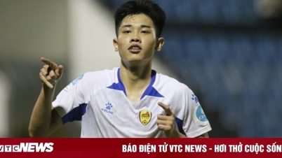 Dinh Bac ត្រឡប់​មក​ហ្វឹកហាត់​ជាមួយ​ក្រុម​ដំបូង​របស់​ក្លឹប Quang Nam