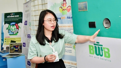 학교에서 환경 선전 프로젝트에 참여한 나트랑 소녀