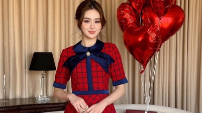 Giáng sinh về, nàng đã sẵn sàng để tỏa sáng với sắc đỏ quyến rũ?