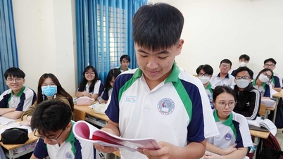 How to understand 'avoid putting textbook materials in literature tests'?