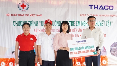 តំណាង THACO ចូលរួមពិធីបើកការដ្ឋានសាងសង់ផ្ទះបាយឡើងជិះនៅខេត្ត Dak Lak និង Dien Bien។