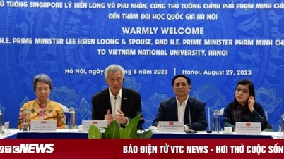 Thủ tướng Phạm Minh Chính và Thủ tướng Lý Hiển Long thăm Đại học Quốc gia Hà Nội