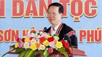 Chủ tịch nước Võ Văn Thưởng dự Ngày hội Đại đoàn kết toàn dân tại Phú Yên