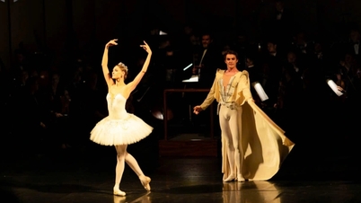 Vietnam Airlines Classic Hanoi Concert 2024: A fusion of classical music and ballet