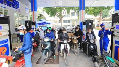 ប្រេងពិភពលោក "វិលជុំវិញ" និងធ្លាក់ចុះ 1% លើទិន្នន័យខ្សោយរបស់សហរដ្ឋអាមេរិក