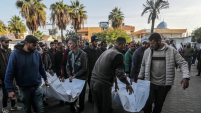 Israeli attack kills 50 people searching for food in Gaza
