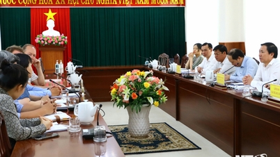 គណៈកម្មាធិការប្រជាជនបានធ្វើការជាមួយតំណាងនៃក្រុមហ៊ុន Operon Group (ហ្វាំងឡង់) លើសំណើសម្រាប់គម្រោងប្រព្រឹត្តិកម្មទឹកសំណល់នៅក្នុងតំបន់ទីក្រុង។