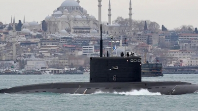 Ukraine says it sank submarines, attacked Russian airports and oil depots