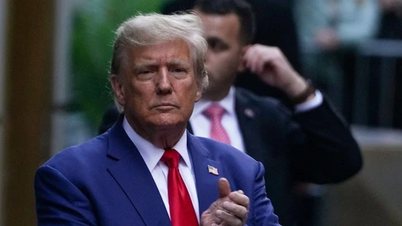 Ông Trump phớt lờ thẩm phán, biến phòng xử án thành sân khấu tranh cử