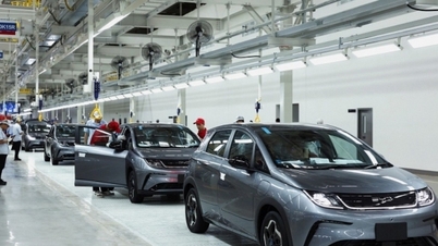 Concerned about national security, the US is preparing to ban the use of Chinese software in connected cars.