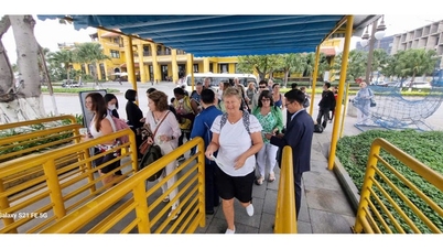 Ha Long International Passenger Port Welcomes Nearly 1,000 Tourists Back After Super Typhoon Yagi