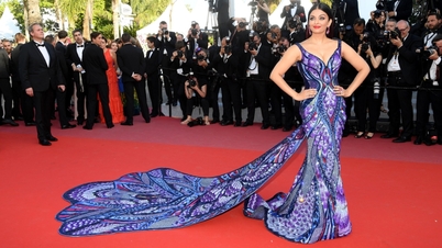10 bộ đầm cổ điển đẹp nhất thảm đỏ Cannes