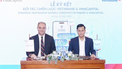 VietinBank và VinaCapital ký kết hợp tác chiến lược