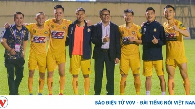 "តារាល្បី" នៃក្លឹប Thanh Hoa ចូលរួមក្លឹប Binh Phuoc