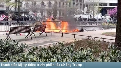 Sốc, thanh niên Mỹ tự thiêu trước phiên tòa xử ông Trump