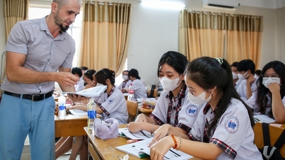 សិស្សនៅទីក្រុងហូជីមិញនៅតែមានជំនាញស្តាប់ភាសាអង់គ្លេសនៅមានកម្រិត។