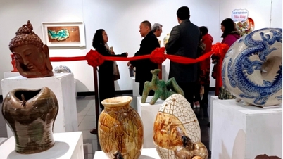 45 artistes aux multiples talents inaugurent l'exposition Spring Shape