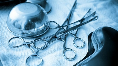 Unlicensed rhinoplasty clinic
