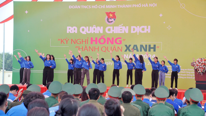 សម្ពោធ​ក្រុម​យុវជន​ស្ម័គ្រ​ចិត្ត​ថ្នាក់​ក្រុង​ចំនួន ១០ នាក់។