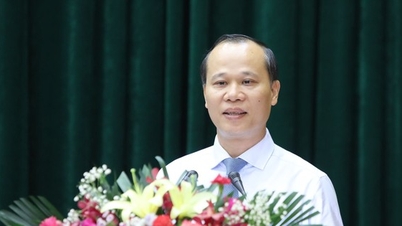 Vice Chairman of Bac Giang province asked AI to compose a song to encourage the education sector