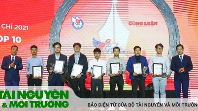 Press agencies respond to the "Press Moments 2022" Photo Award