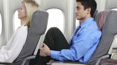 6 điều khó chịu nhất khách thường làm trên máy bay