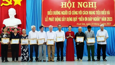 Ninh Son៖ សន្និសីទលើកតម្កើងជនឆ្នើមជាមួយនឹងការរួមចំណែកបដិវត្តន៍ និងចាប់ផ្តើមការឧបត្ថម្ភមូលនិធិ “សងគុណ” ឆ្នាំ២០២៣