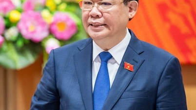 Nghiên cứu, đề xuất chế độ, chính sách đãi ngộ phù hợp cho cán bộ y tế
