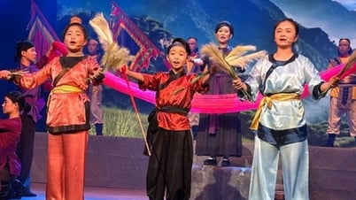 Giữ bản sắc cho cải lương tuồng cổ