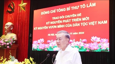 Tổng Bí thư Tô Lâm trao đổi chuyên đề 'Kỷ nguyên phát triển mới