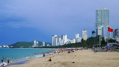 National Day tourists down 17% year-on-year