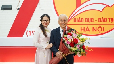 Porträt eines Lehrers aus Hanoi, der mit 20 Jahren Schulleiter wurde. Die Schüler konkurrieren um die Aufnahme in seine Schule.