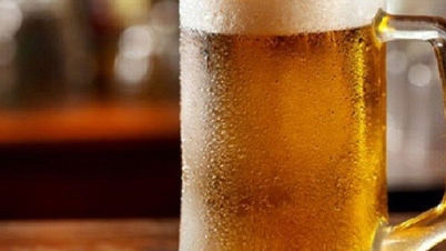 Thế giới đối mặt nguy cơ thiếu bia vì biến đổi khí hậu