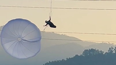 Panoramablick auf den Flugplatz Doi Bu, wo Gleitschirmflieger in 110-kV-Stromleitungen hängen bleiben