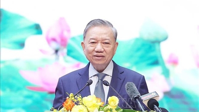 អត្ថបទដោយអគ្គលេខាធិកា To Lam៖ កងទ័ពប្រជាជនវៀតណាម - មោទនភាពជាតិ